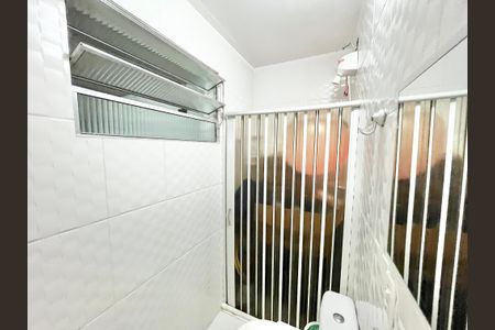 Casa de condomínio para alugar com 200m², 3 quartos e 2 vagasEscritório/Banheiro