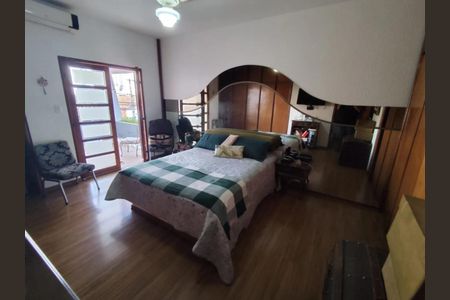 Casa para alugar com 277m², 4 quartos e 3 vagas Casa para alugar com 277m², 4 quartos e 3 vagasQuarto 2