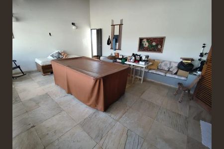 Casa para alugar com 277m², 4 quartos e 3 vagas Casa para alugar com 277m², 4 quartos e 3 vagasSala de jogos