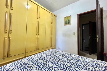 Casa à venda com 164m², 5 quartos e 1 vaga