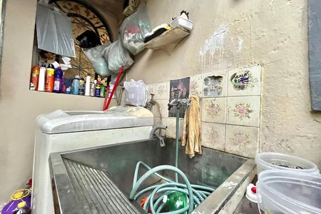 Casa à venda com 164m², 5 quartos e 1 vaga