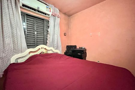 Casa à venda com 164m², 5 quartos e 1 vaga