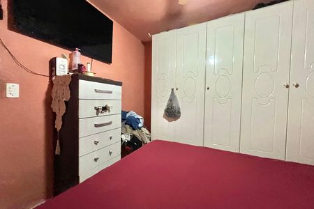 Casa à venda com 164m², 5 quartos e 1 vaga