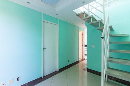 Sala  de apartamento para alugar com 2 quartos, 96m² em Santa Maria, Osasco