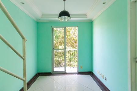 Apartamento à venda com 96m², 2 quartos e 1 vagaSala 