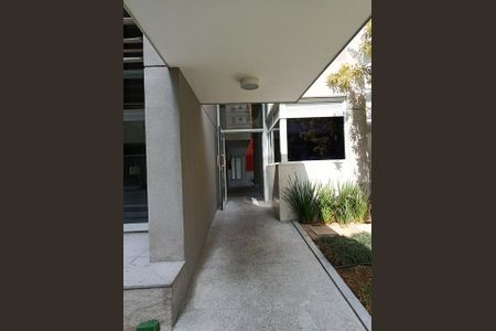 Apartamento para alugar com 147m², 3 quartos e 3 vagas Apartamento para alugar com 147m², 3 quartos e 3 vagasEntrada do edifício