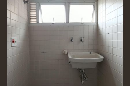 Apartamento para alugar com 147m², 3 quartos e 3 vagas Apartamento para alugar com 147m², 3 quartos e 3 vagasÁrea de Serviço