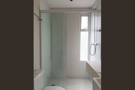 Apartamento para alugar com 147m², 3 quartos e 3 vagas Apartamento para alugar com 147m², 3 quartos e 3 vagasBanheiro da Suíte 2