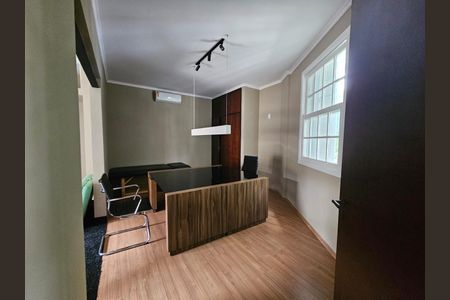 Casa para alugar com 4 quartos, 259m² em Jardim Paulista, São Paulo