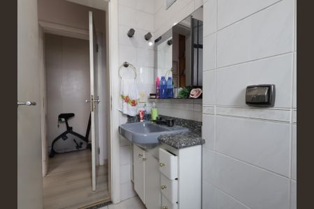 Apartamento à venda com 168m², 3 quartos e 3 vagasBanheiro da Suíte 2
