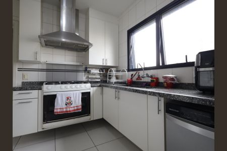 Apartamento à venda com 168m², 3 quartos e 3 vagasCozinha