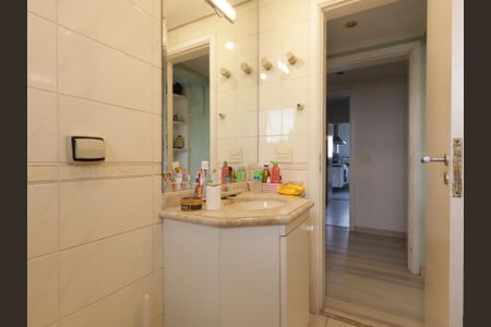 Apartamento à venda com 168m², 3 quartos e 3 vagasBanheiro da Suíte 1