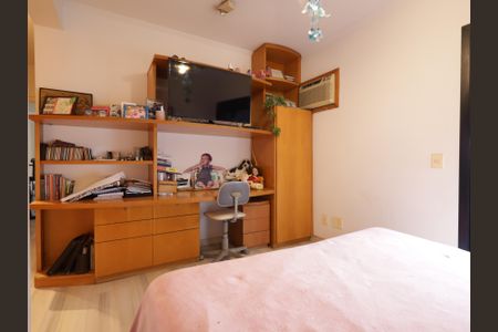 Apartamento à venda com 168m², 3 quartos e 3 vagasSuíte 3