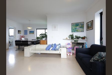 Apartamento à venda com 168m², 3 quartos e 3 vagasSala