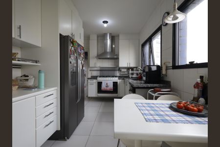 Apartamento à venda com 168m², 3 quartos e 3 vagasCozinha