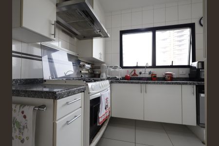Apartamento à venda com 168m², 3 quartos e 3 vagasCozinha