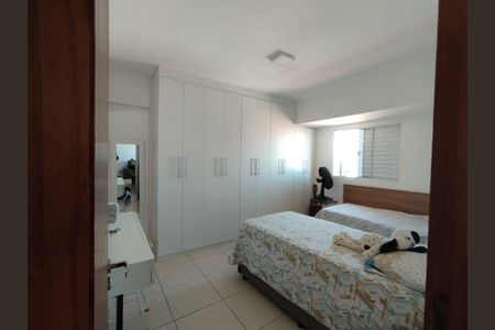 Apartamento para alugar com 138m², 2 quartos e 2 vagasQuarto