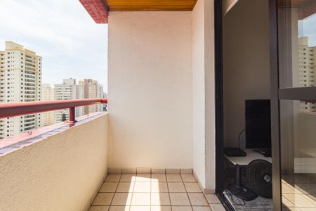 Apartamento para alugar com 70m², 3 quartos e 1 vagaVaranda