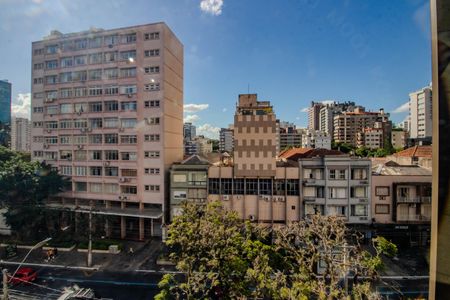 Vista de kitnet/studio para alugar com 1 quarto, 30m² em Auxiliadora, Porto Alegre