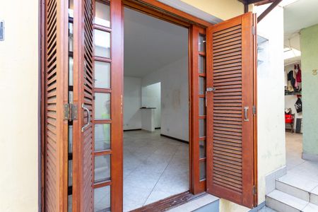 Hall de Entrada de kitnet/studio para alugar com 1 quarto, 30m² em Pompeia, São Paulo