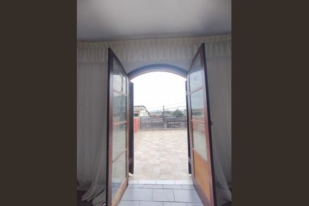 Casa para alugar com 175m², 4 quartos e 2 vagas Casa para alugar com 175m², 4 quartos e 2 vagasQuarto