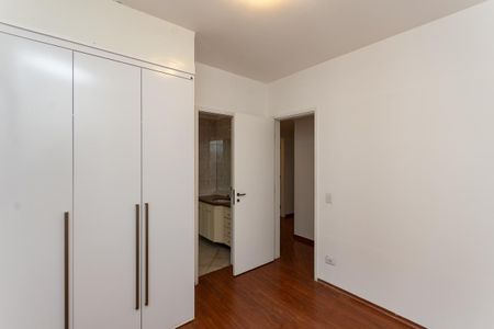 Apartamento à venda com 200m², 4 quartos e 3 vagasQuarto 2 Suíte