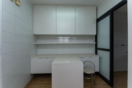Apartamento à venda com 200m², 4 quartos e 3 vagasCozinha