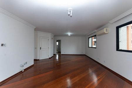 Apartamento à venda com 200m², 4 quartos e 3 vagasSala