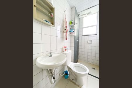 Apartamento à venda com 3 quartos, 50m² em Darcy Vargas, Contagem