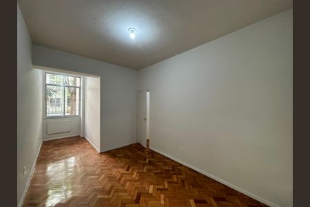 Sala de apartamento para alugar com 2 quartos, 80m² em Copacabana, Rio de Janeiro