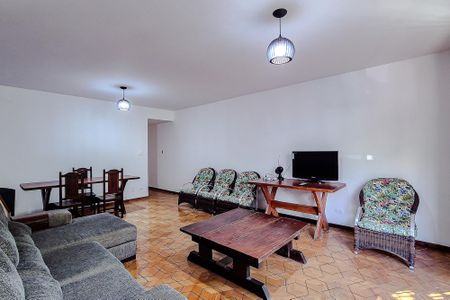 Apartamento à venda com 134m², 2 quartos e sem vagaSala