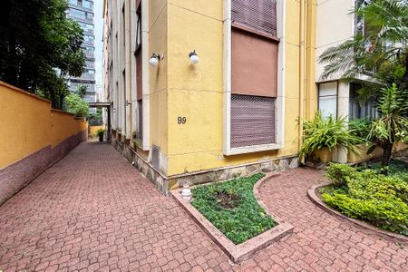 Apartamento à venda com 169m², 3 quartos e sem vaga Apartamento à venda com 169m², 3 quartos e sem vagaentrada predio