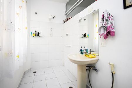 Apartamento à venda com 169m², 3 quartos e sem vaga Apartamento à venda com 169m², 3 quartos e sem vagabanheiro quarto 1