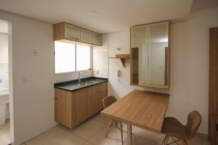 Sala de apartamento para alugar com 2 quartos, 35m² em Cidade Mãe do Céu, São Paulo