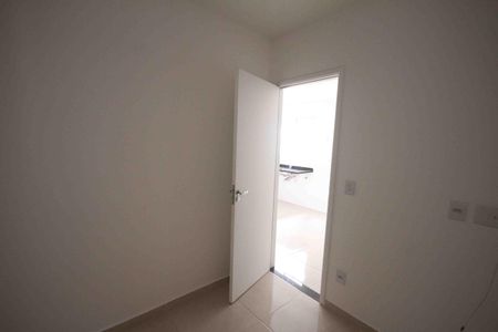 Apartamento à venda com 35m², 2 quartos e 1 vagaQuarto 02