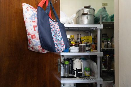 Apartamento à venda com 65m², 2 quartos e 2 vagas Apartamento à venda com 65m², 2 quartos e 2 vagasDispensa