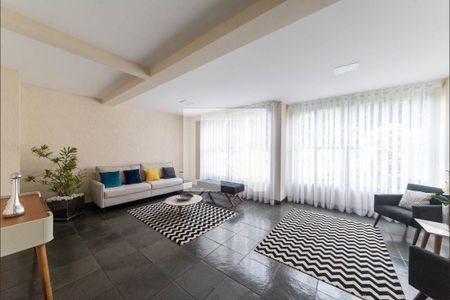 Apartamento à venda com 65m², 2 quartos e 2 vagas Apartamento à venda com 65m², 2 quartos e 2 vagasHall de Entrada