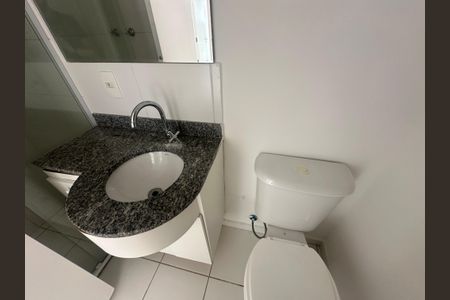 Apartamento à venda com 69m², 3 quartos e 2 vagasBanheiro