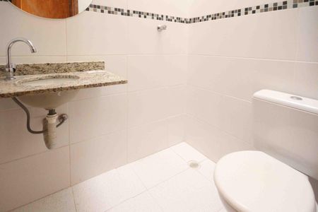 Casa de condomínio para alugar com 51m², 2 quartos e 1 vaga