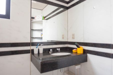 Apartamento à venda com 90m², 1 quarto e 1 vagaBanheiro 2
