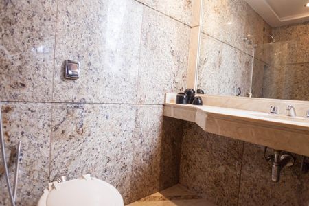 Apartamento à venda com 90m², 1 quarto e 1 vagaBanheiro 1