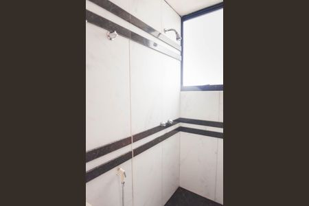 Apartamento à venda com 90m², 1 quarto e 1 vagaBanheiro 2