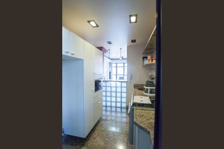 Apartamento à venda com 90m², 1 quarto e 1 vagaCozinha
