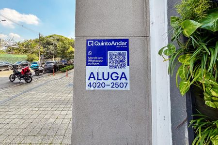 Apartamento para alugar com 60m², 2 quartos e 1 vaga Apartamento para alugar com 60m², 2 quartos e 1 vagaPlaca