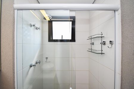 Apartamento para alugar com 60m², 2 quartos e 1 vaga Apartamento para alugar com 60m², 2 quartos e 1 vagaBanheiro da Suíte