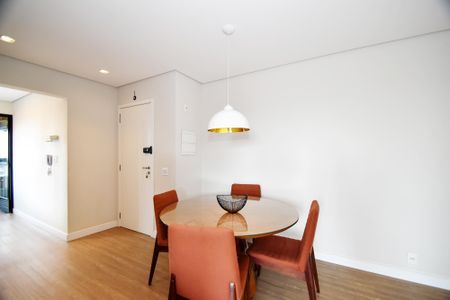 Apartamento para alugar com 60m², 2 quartos e 1 vaga Apartamento para alugar com 60m², 2 quartos e 1 vagaSala