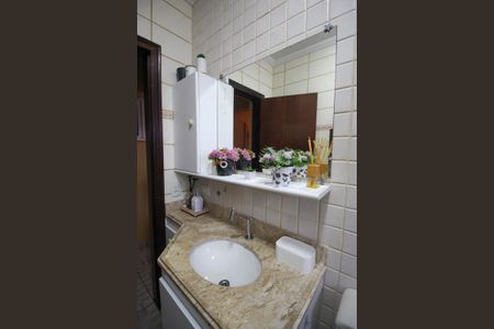 Casa à venda com 101m², 2 quartos e 2 vagasBanheiro