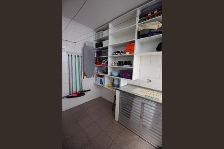 Casa à venda com 101m², 2 quartos e 2 vagasÁrea de Serviço