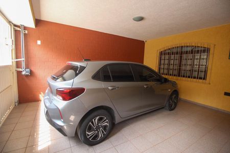 Casa à venda com 101m², 2 quartos e 2 vagasGaragem