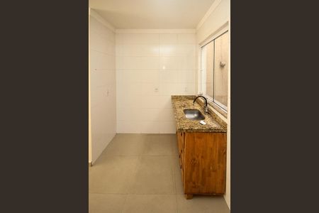 Casa de condomínio à venda com 53m², 2 quartos e 1 vagaCozinha